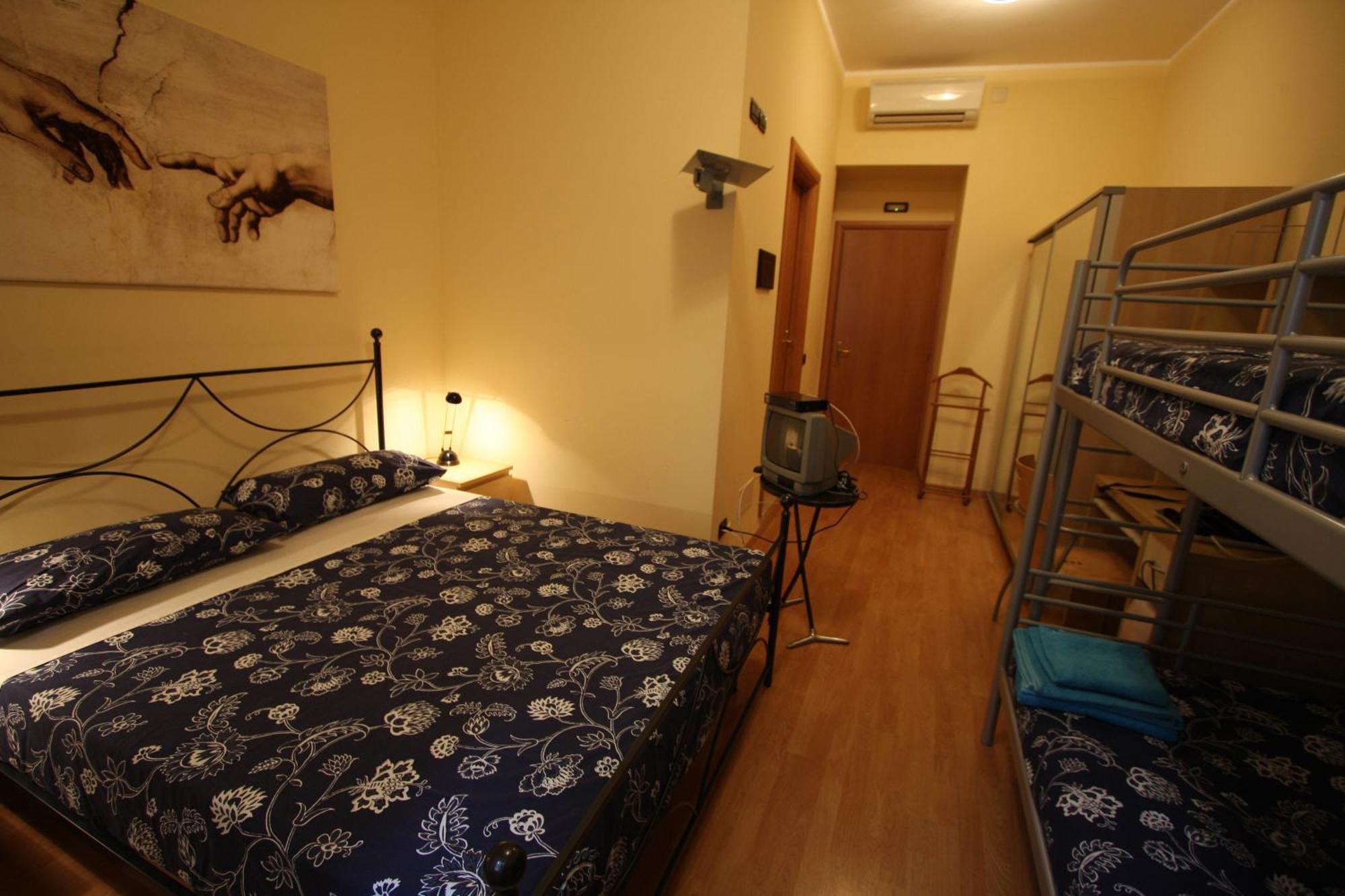 Bed And Breakfast Centrostorico Sarnico Buitenkant foto