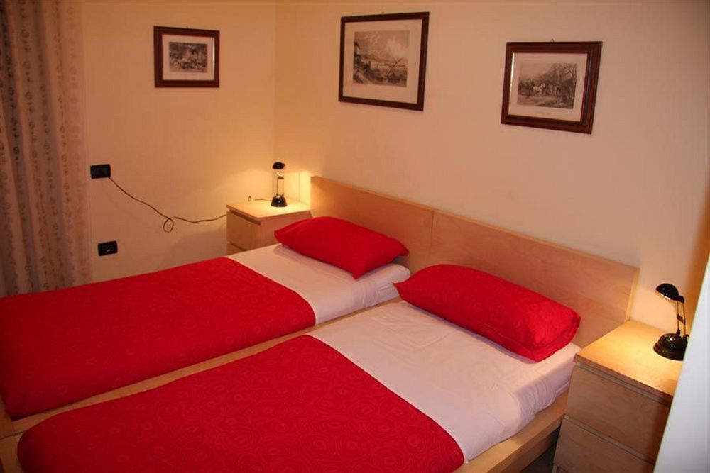 Bed And Breakfast Centrostorico Sarnico Buitenkant foto